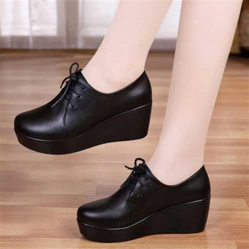 New round toe deep mouth lace-up four seasons trendy wedge single-layer shoes comfortable non-slip work dancing casual mom women's shoes New round toe deep mouth lace-up four seasons trendy wedge single-layer shoes comfortable non-slip work dancing casual mom women's shoes