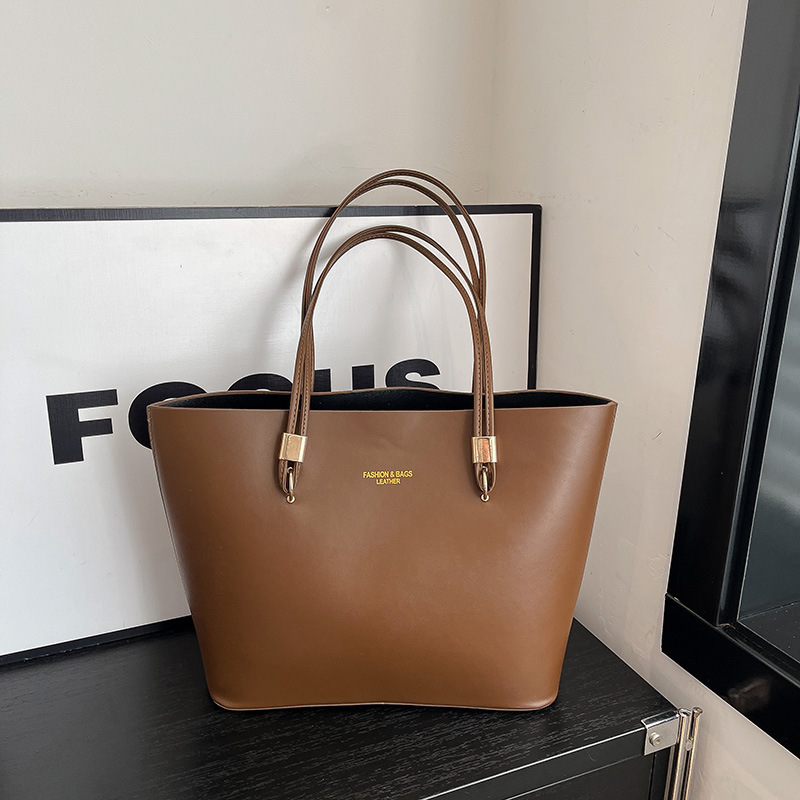 Böyük Tutumlu Qadın Çiynində Çantası - Retro Tote, Gündəlik Şəhər