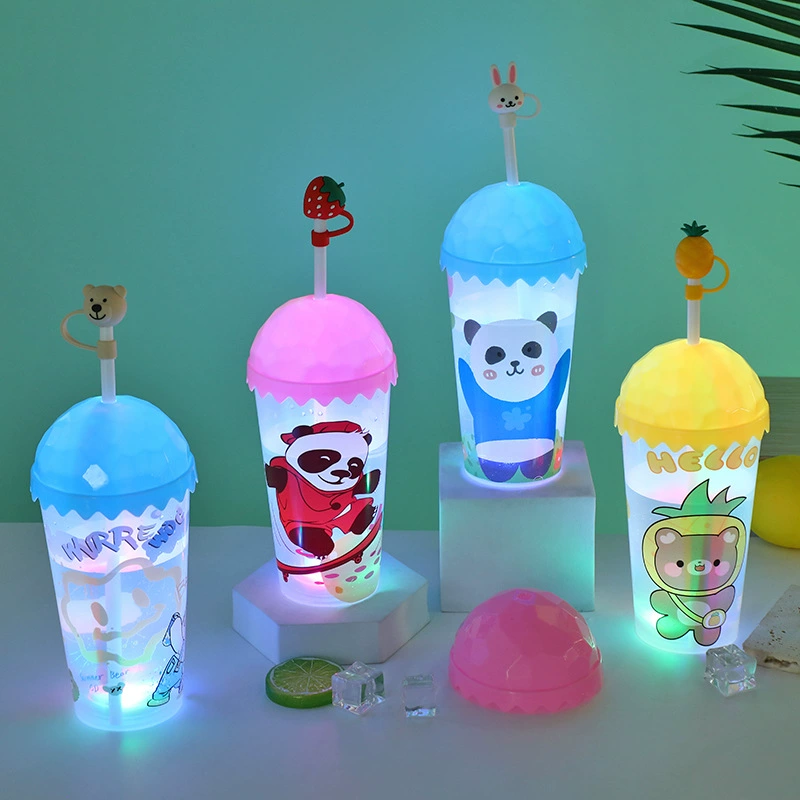 600 мл светящаяся детская чашка-непроливайка с милым медведем, студенческая чашка для воды, полипропиленовая соломенная детская светящаяся чашка, пластиковая чашка