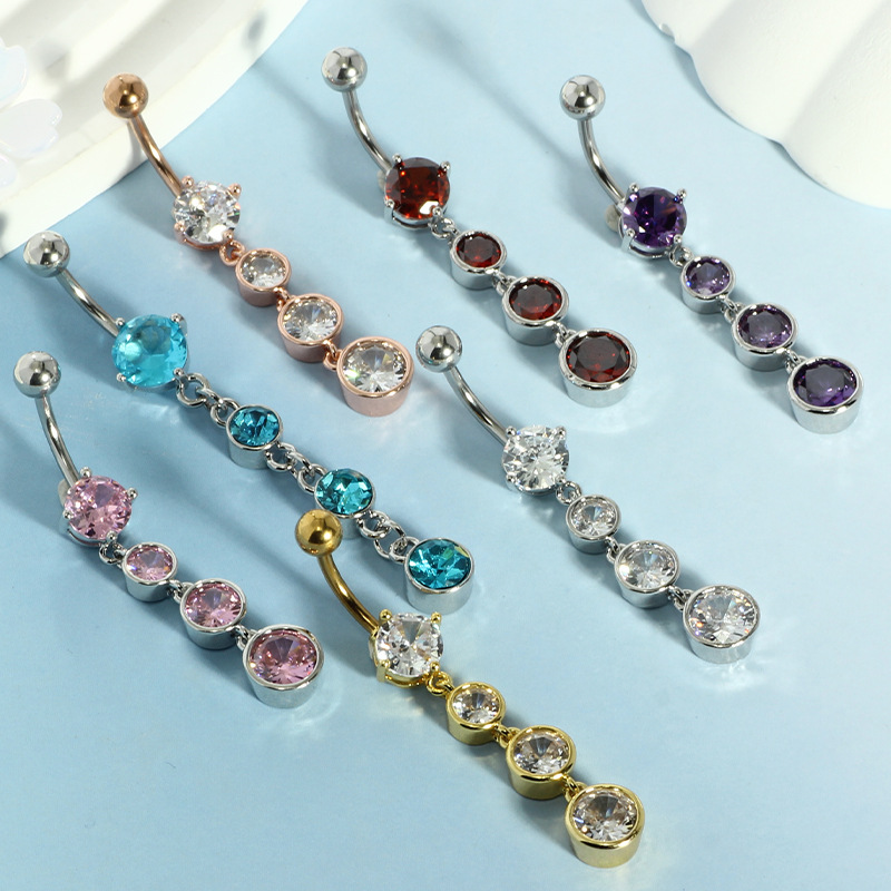 16G labret stud size and finish detail