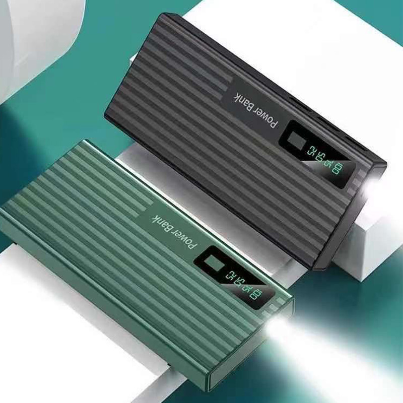 Cuadrado de carga tesoro de 20000 mAh fuente de alimentación portátil al aire libre de gran capacidad con lámpara led tesoro de carga en stock