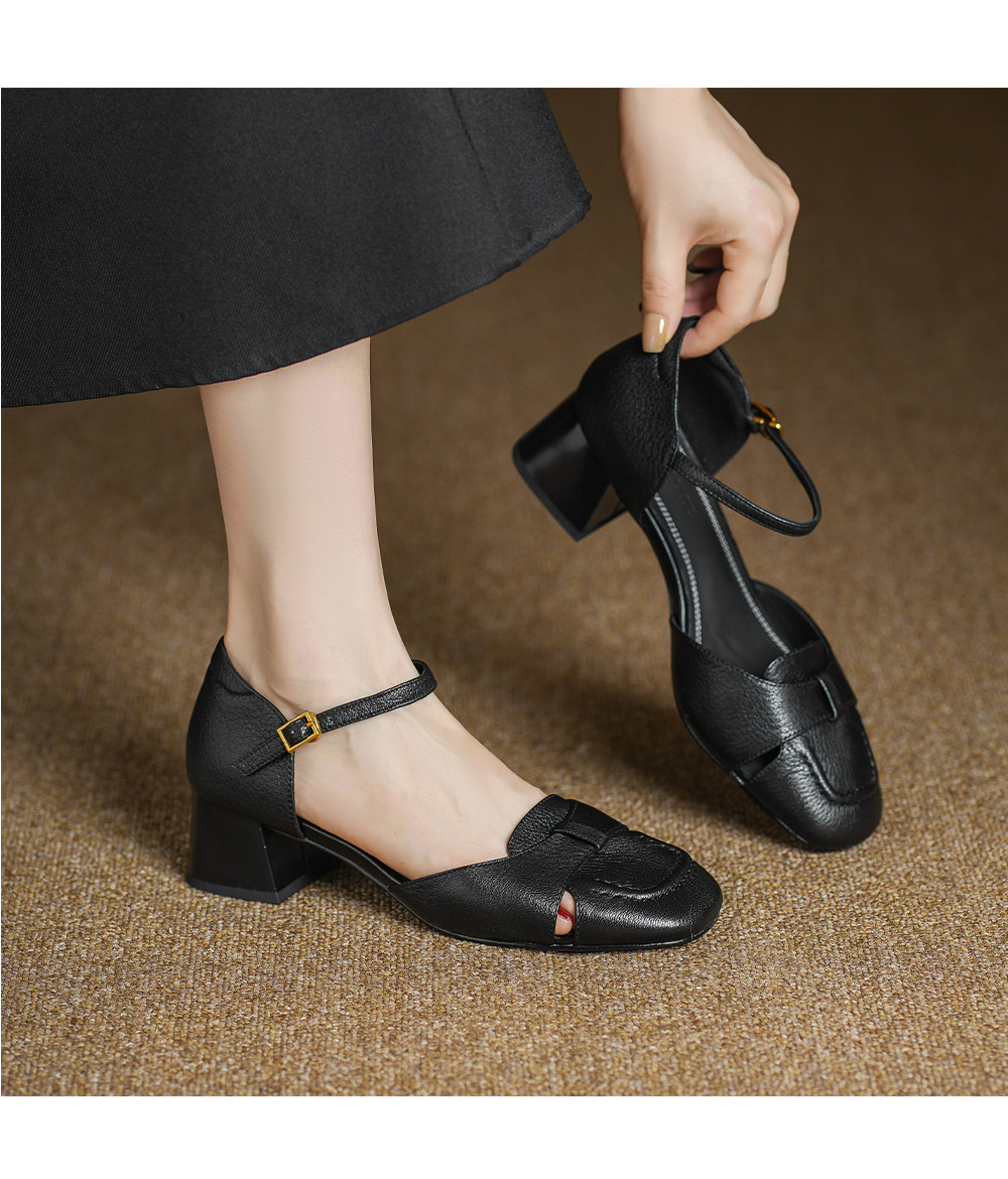 Sandal nữ da dê chạm trổ hoa văn, gót vuông 4,5 cm, mũi vuông hở mũi — đen chi tiết 7