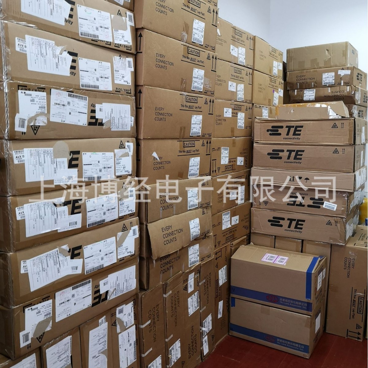 350561-1长期大量现货特价供应TE端子