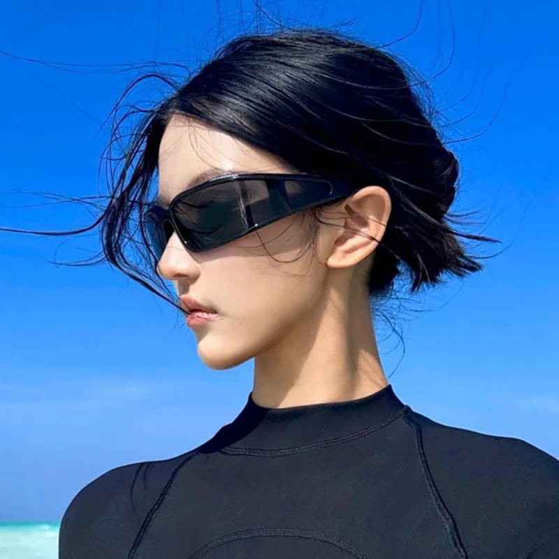 57g Weight Full Frame Glasses Structure Sunglasses Classification PC, UV400 Protection Lens Material Oval Frame Glasses Style Outdoor, Travel Occasion Solid Color Pattern Unisex Gender Streetwear Style Streetwear Solid Color PC UV400 Protection Oval Frame Full Frame Men's Sunglasses 1