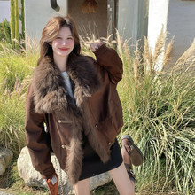 �����������L���s���ë�qƴ�ӷ��I��q��đ�ɿ˷�Ů2026�����¿�