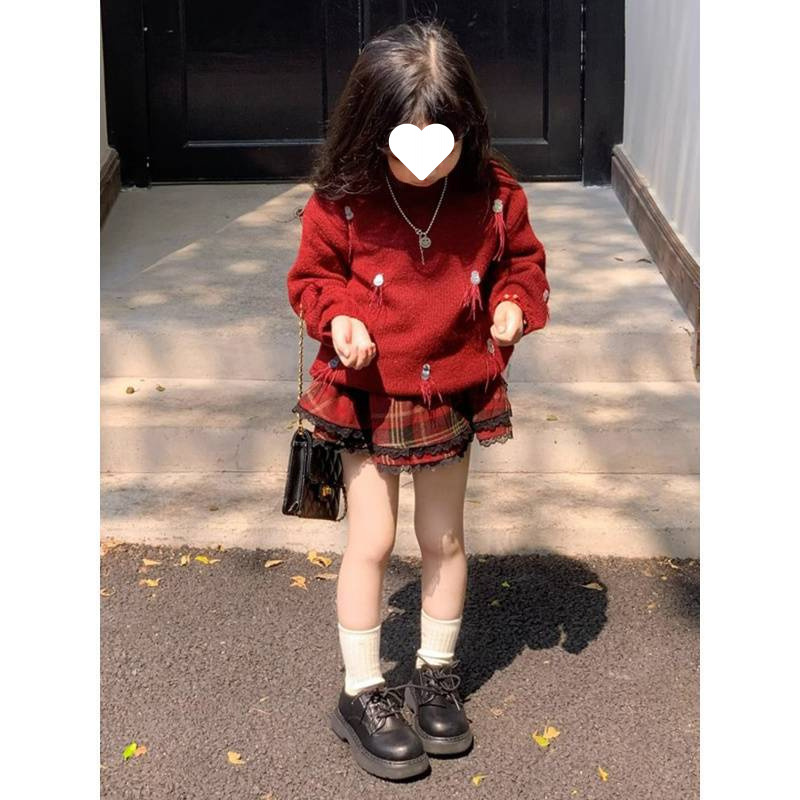 한국 아동복 2024 가을과 겨울 새로운 레드 프린지 스팽글 니트 스웨터 소녀 레이스 체크 케이크 스커트