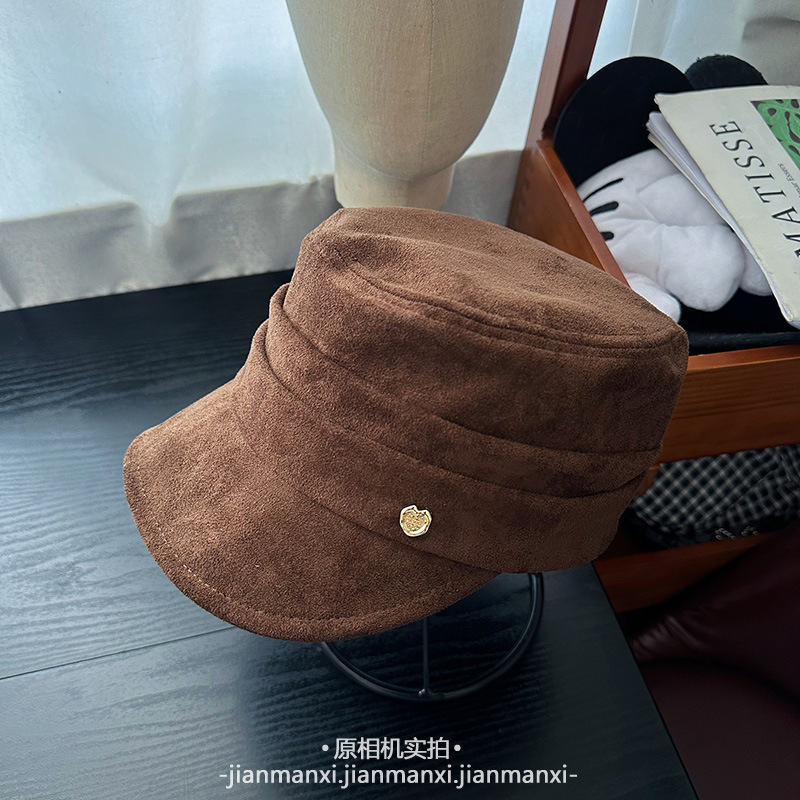 爱心金标标麂皮绒褶皱马术平顶帽女秋冬新款复古贝雷帽报童画家帽|undefined