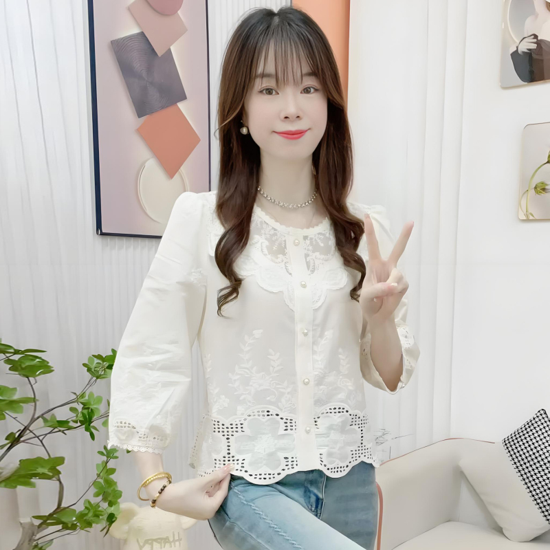 时髦洋气刺绣衬衫女蕾丝拼接圆领上衣秋季爆款气质外贸七分袖小衫|undefined