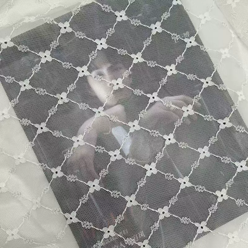定制时尚针织女装蕾丝面料婚纱裙装刺绣仙气服装布料镂空蕾丝布料