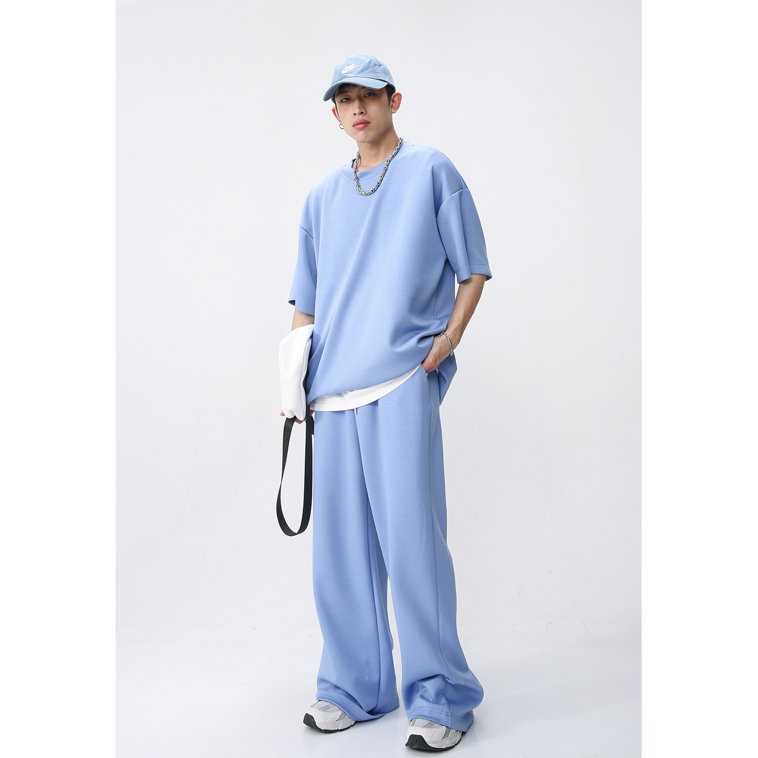 Ropa de hombre MTLClothes | 2023 Verano nuevo traje de estilo coreano casual Camiseta de manga corta drapeado pantalones sueltos