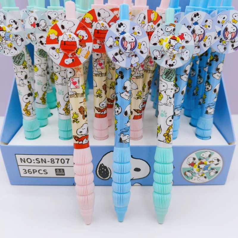 스누피 헌터 걸그룹 캐릭터 회전식 노크 중성펜 0.5mm 스트레스 해소 볼펜