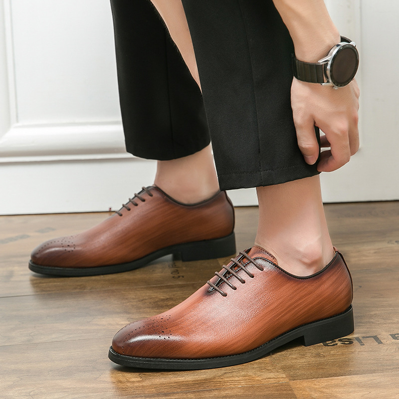 Zapatos de cuero a rayas de sasafrás de gran tamaño transfronterizos para hombre 38-47 talla Brock ropa formal de negocios zapatos de cuero de moda para hombre británico