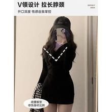配大衣内搭黑色针织连衣裙子女春秋冬加绒打底修身紧身显瘦包臀裙