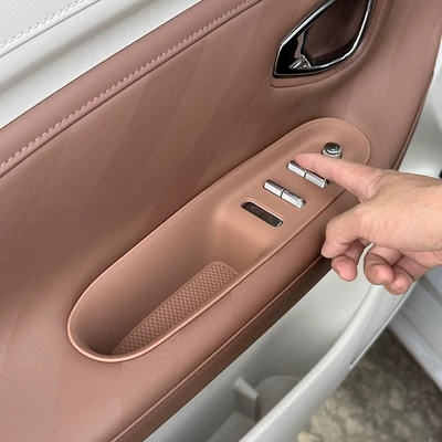 26 models of Wuling Bingo: Car interior film
