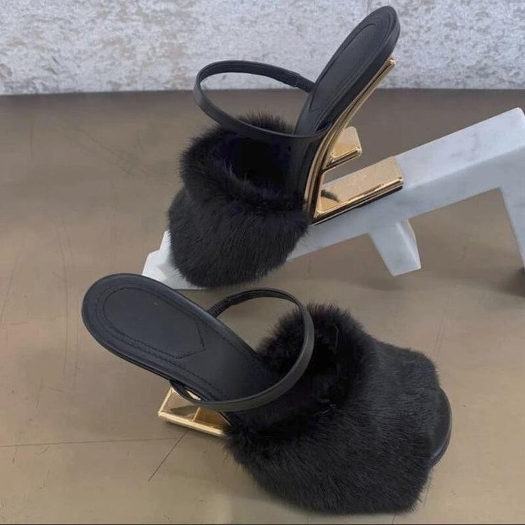 Damen Hausschuhe Mit Flauschigem Fell Und Einzigartigem Metallabsatz_voghion.com