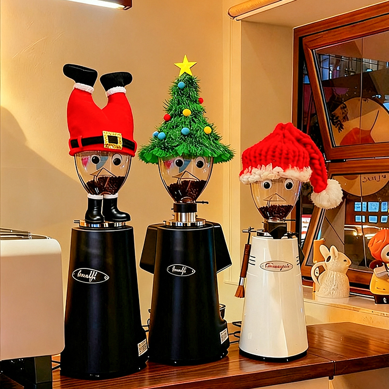 [Christmas Decoration] Christmas Hat Coffee Machine Decorations Store Mall Party Atmosphere Scene Layout