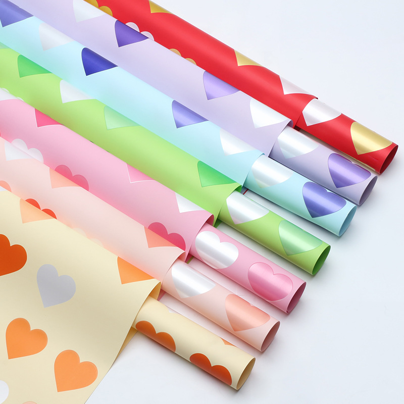 Huaxi Neon Love Papel de embalaje de flores Película perlada impermeable Paquete de regalo Papel de flores Papel Ouya Floristería Material de ramo image 3