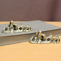 Solid pure brass office desk miniature rockery figurine, antique bronze tea pet ornament, artisanal craft gift, hand-held decorative piece