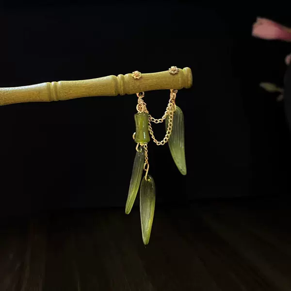 Simple wooden hairpin 5515