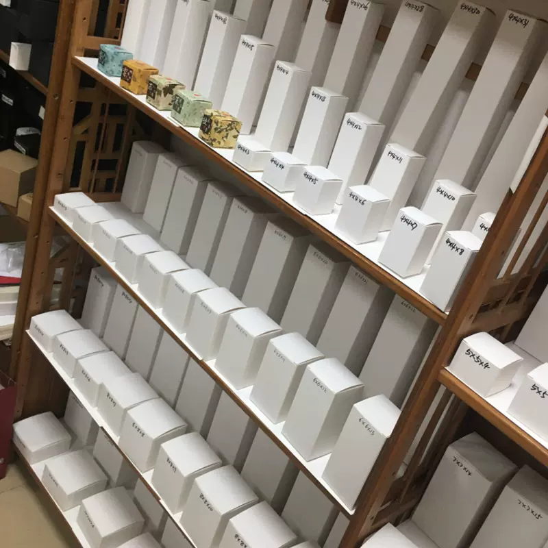 白色白盒现货白卡纸包装盒 原色牛皮纸盒 黑卡纸盒小盒子一件起发