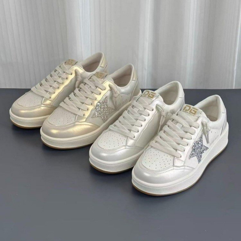 Thick-soled, cute, star-patterned white sneakers, casual slip-on shoes, Korean-style comfortable women's shoes, unisex, breathable, thick-soled athletic shoes Thick-soled, cute, star-patterned white sneakers, casual slip-on shoes, Korean-style comfortable women's shoes, unisex, breathable, thick-soled athletic shoes