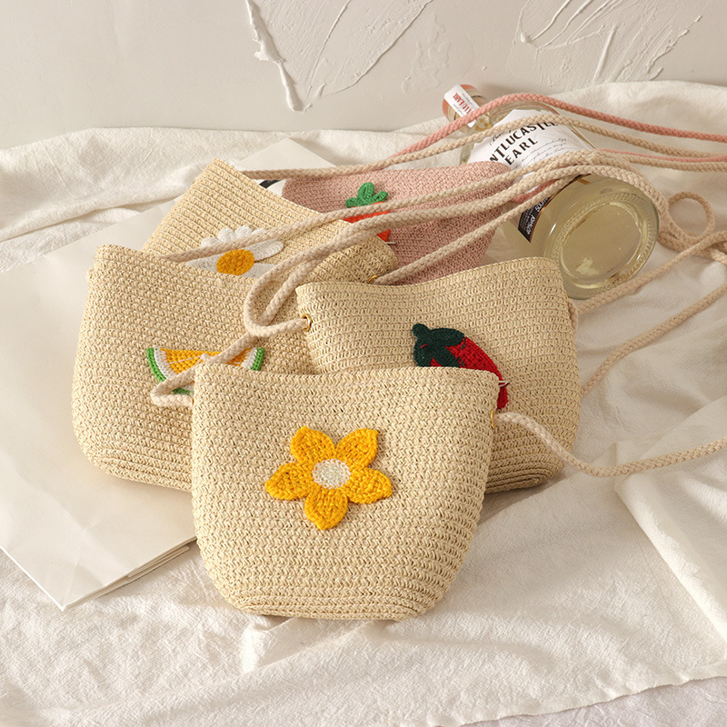 Bolsos Primavera/Verano Princesa Key Monedero Bolso para niños tejido a mano Mini fruta con cremallera Bolso bandolera