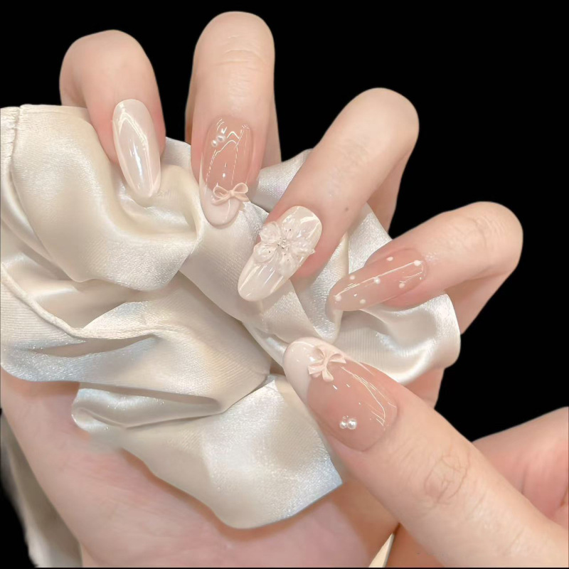Darryson's All-match Temperament Gentle Nude Butterfly Nail Art French Carved Wave Dot Pure Hand-worn Nail Pieces