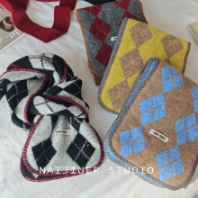 围巾女羊毛菱形格子针织毛线氛围感软糯秋冬季加厚百搭护颈小围脖