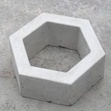 定制批发护坡六棱砖空心砖生态水库护坡砖空心六角水泥砖混泥土砖