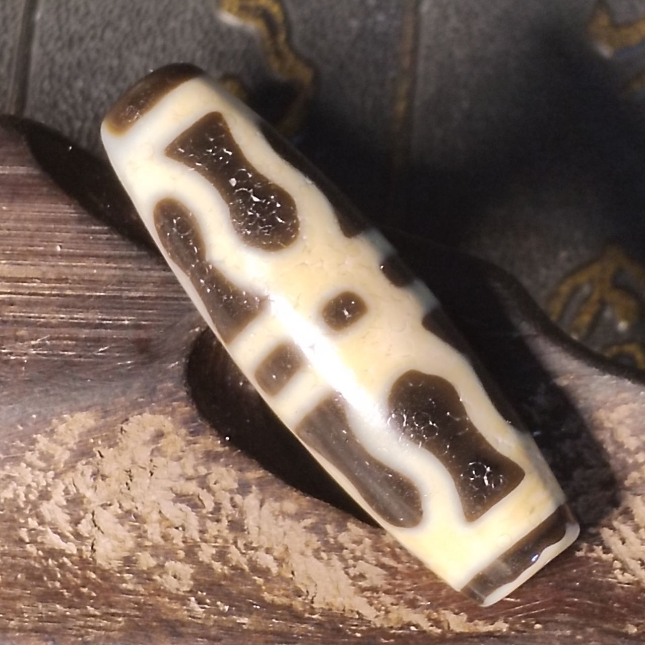 藏式图腾天然玛瑙透钙化工艺风化金刚杵天珠项链吊坠diy配饰