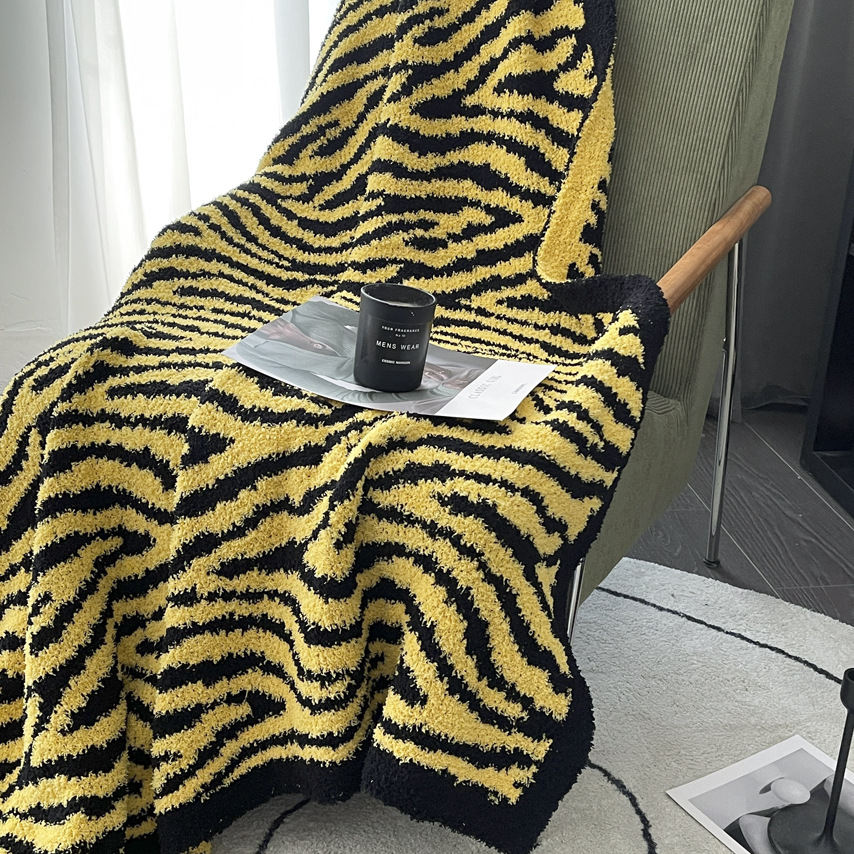 Nuevo patrón de cebra multifuncional transfronterizo manta gruesa cálida manta sofá de oficina manta de punto manta al por mayor