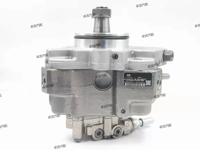 高压共轨喷油泵总成0445020137 发动机油泵