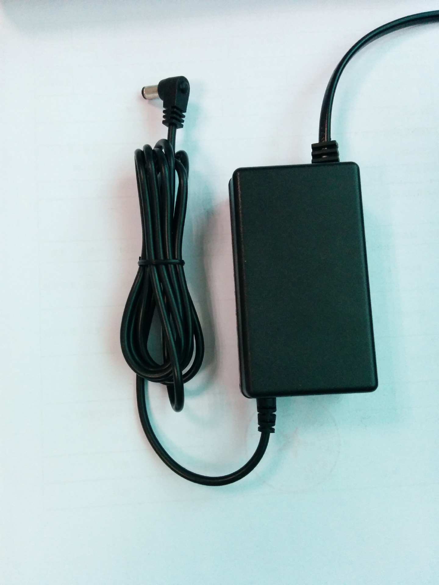 5V3A24V0.6A电源适配器 15W桌面式开关电源 安防监控 路由器电源