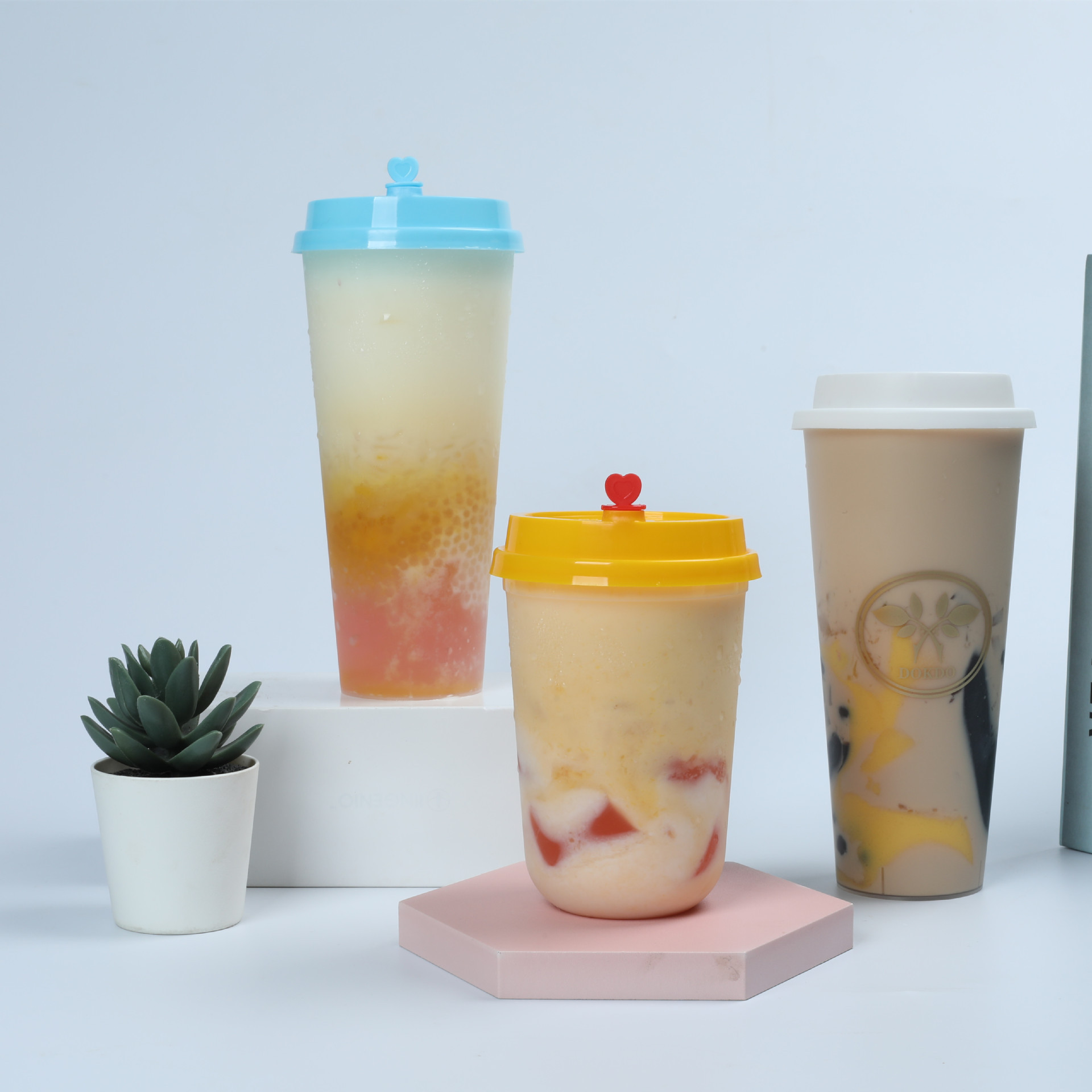 现货注塑杯一次性U型PP杯奶茶咖啡布丁冷热饮Q杯加厚酸奶杯杯盖