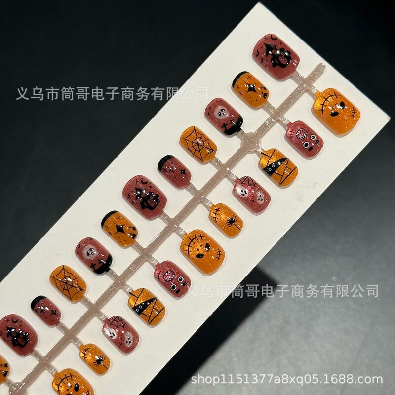 Christmas and Halloween Wearable Nails 30 Pieces Design Advanced Smudged Daily Disposable Nail Art Patches 30 Pieces Pre-Coded Nails