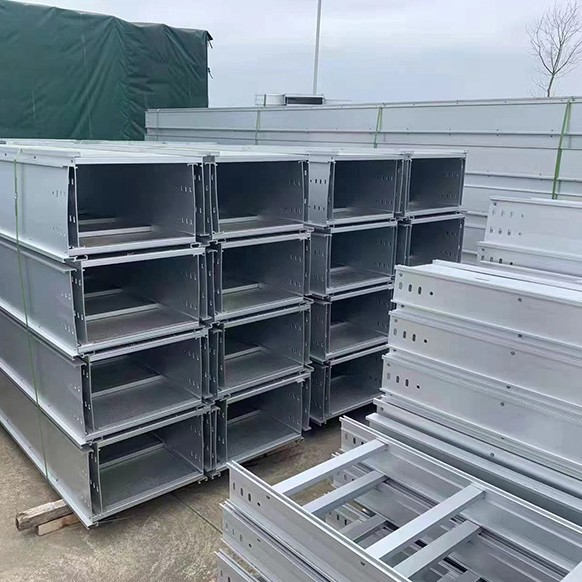 桥架线槽槽式喷塑镀锌金属电缆槽铁线槽工厂加工不锈钢盒规格齐全