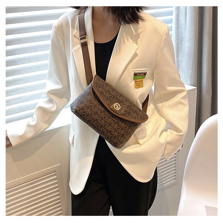 Borse piccole da donna 2023 nuova moda trendy borsa a tracolla stampata retrò borsa da petto versatile borsa quadrata a tracolla singola temperamento_voghion.com