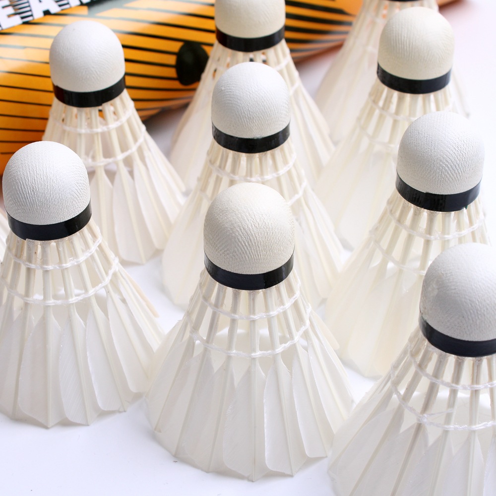 Badminton Shuttlecock Made of Durable Duck Feathers, Full-Round Competition Badminton, Durable and Stable Flight, Indoor and Outdoor Training Badminton Wholesale