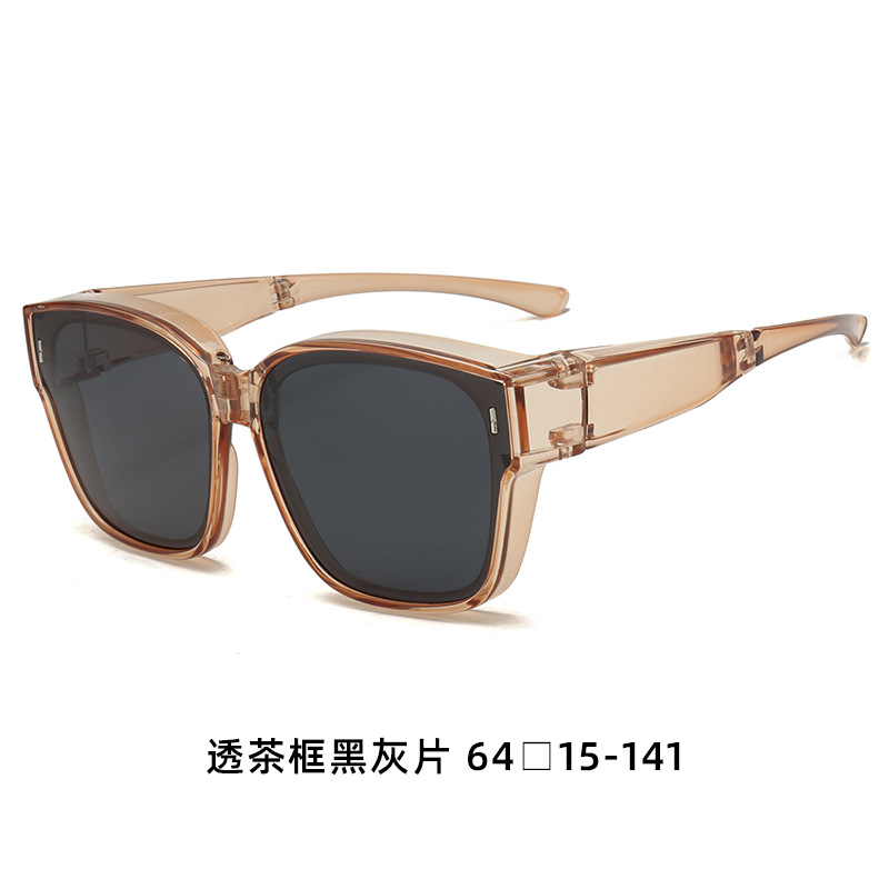 折りたたみサングラスセットは、近視の紫外線防止偏光メンズとレディースのラージスクエアフレームTRユニバーサル日焼け止めサングラスをセットできます。