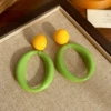Yellow and green color matching oval [earring style]