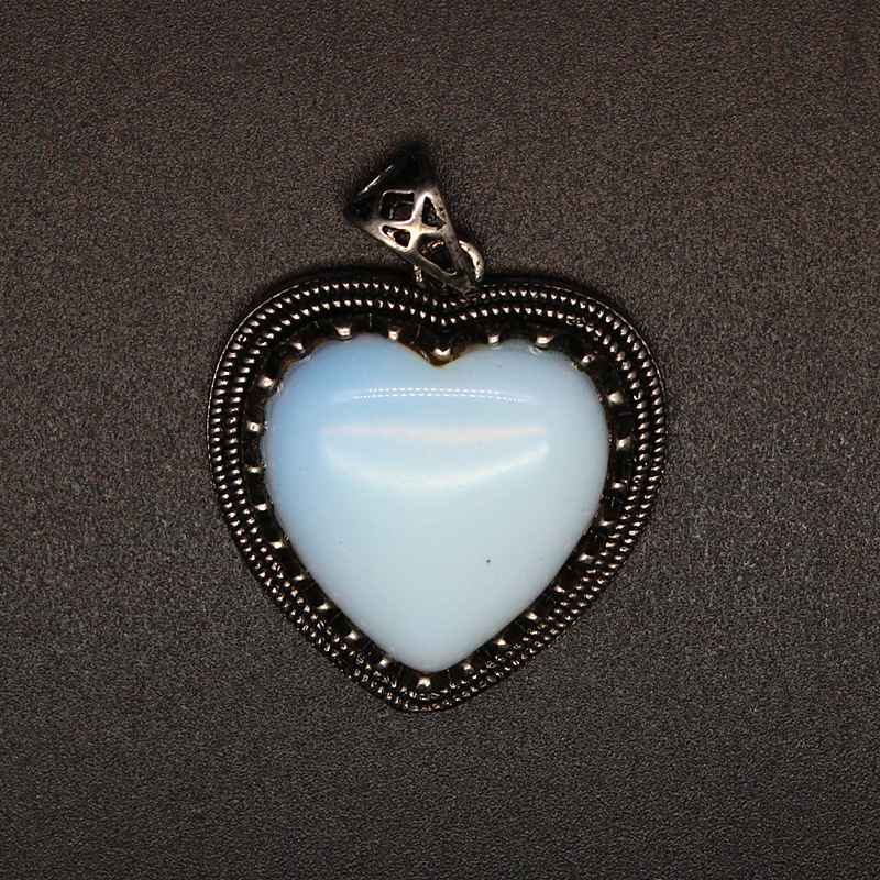 12g Weight Pendant Jewelry Making Type DIY Jewelry Accessories Classification 1 Piece Quantity natural stone Material Heart Shape Pattern Plating Design Vintage Style, Simple Style Style 1 Piece Natural Stone Heart Shape Pendant 10