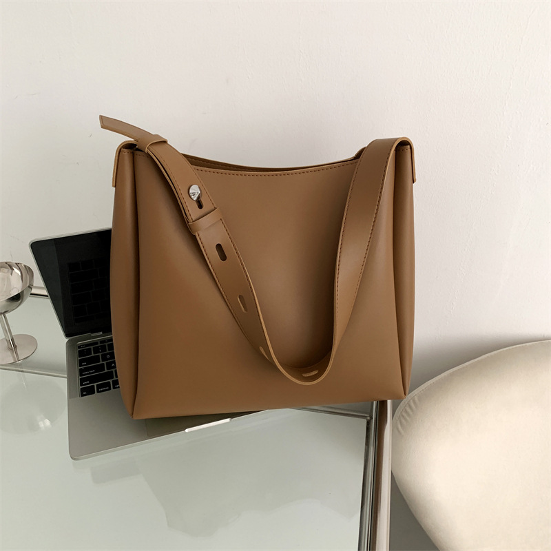 China Export Bag Large Shoulder Bag Women  New Casual Women Bag Mother Tote Bag Large Capacity Simple Shoulder Bag display picture 14