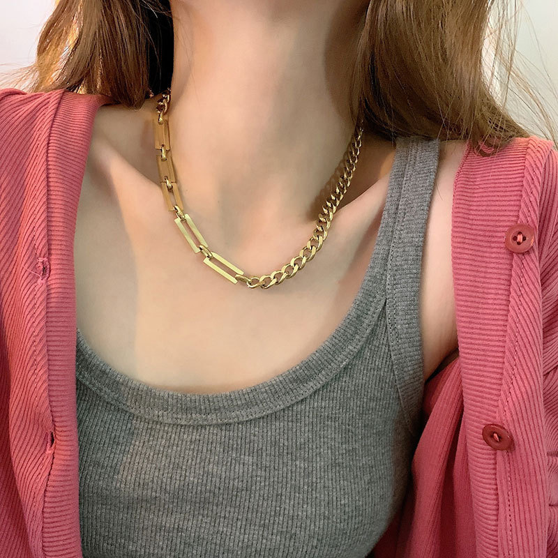 Titanium Steel Material Geometric Pattern Retro Geometric Titanium Steel Necklace