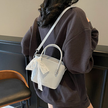 新款流单肩包潮水桶包包女森萌纯色质感复古手提简约斜挎包时尚中