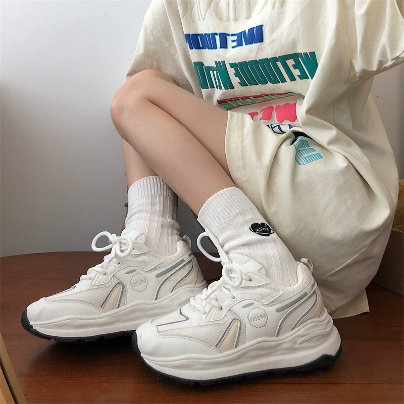 Сетчатые дышащие кроссовки, женские летние 2022, новые осенние аргановые туфли на толстой подошве, модные Универсальные белые туфли