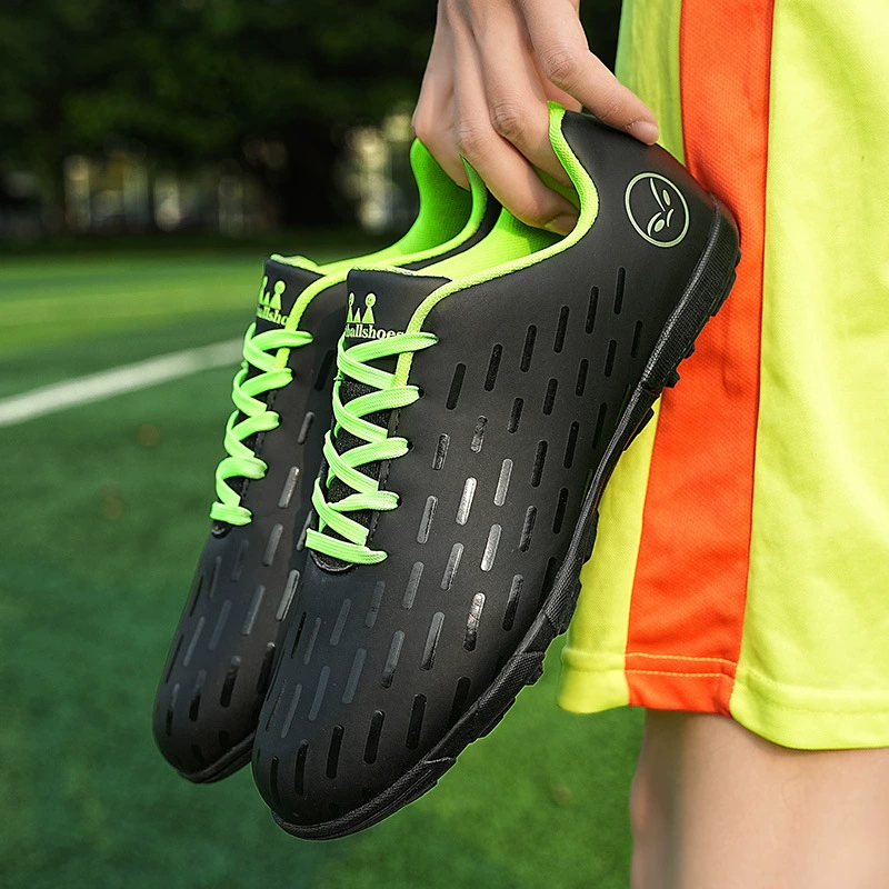 Boots for training, sports shoes, wholesale, with spikes, (Cross-border trading)