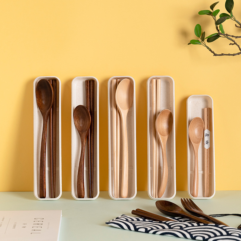 Creative Japanese Portable Tableware Gift Box Business Gift Travel suit Solid Wood Chopsticks Spoon Chopsticks suit Wooden