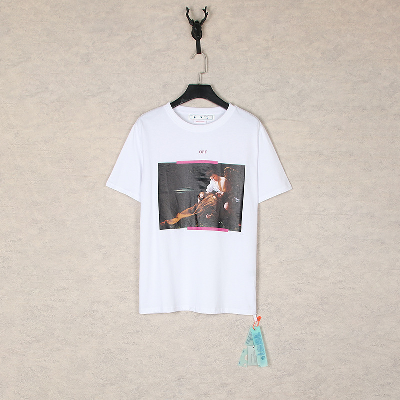 [Código europeo] versión correcta de impresión de acuarela splash tinta gradiente flecha graffiti ow marca de moda de manga corta pareja camiseta