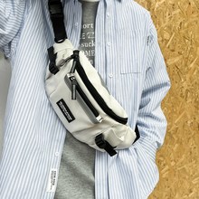 ins风潮牌港风胸包男工装潮流街拍休闲斜挎包 日系骑行运动腰包女