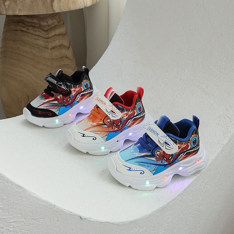 Fashionable autumn children's sneakers for boys